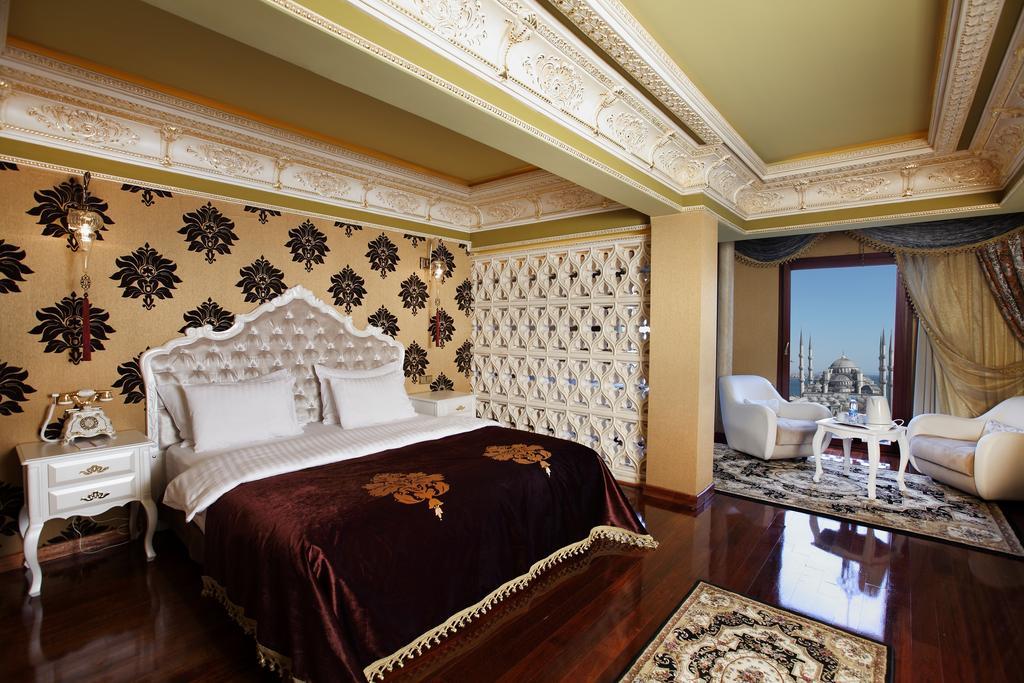 デラックス ゴールデン ホーン スルタンアフメット ホテル イスタンブール 部屋 写真